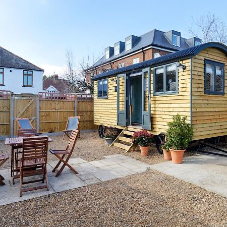 Pass The Keys Whitstable Shepherds Hut Minutes From The Harbour Villa Kültér fotó