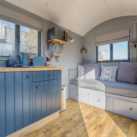 Pass The Keys Whitstable Shepherds Hut Minutes From The Harbour Kültér fotó