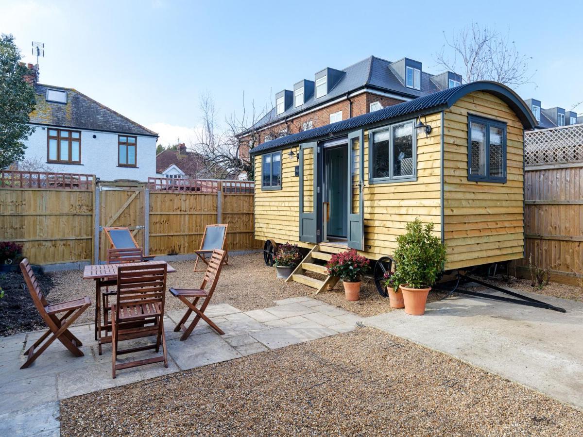 Pass The Keys Whitstable Shepherds Hut Minutes From The Harbour Villa Kültér fotó