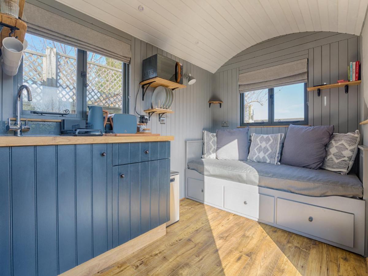 Pass The Keys Whitstable Shepherds Hut Minutes From The Harbour Kültér fotó