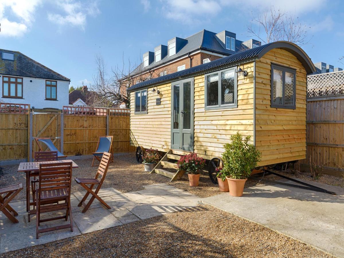 Pass The Keys Whitstable Shepherds Hut Minutes From The Harbour Villa Kültér fotó