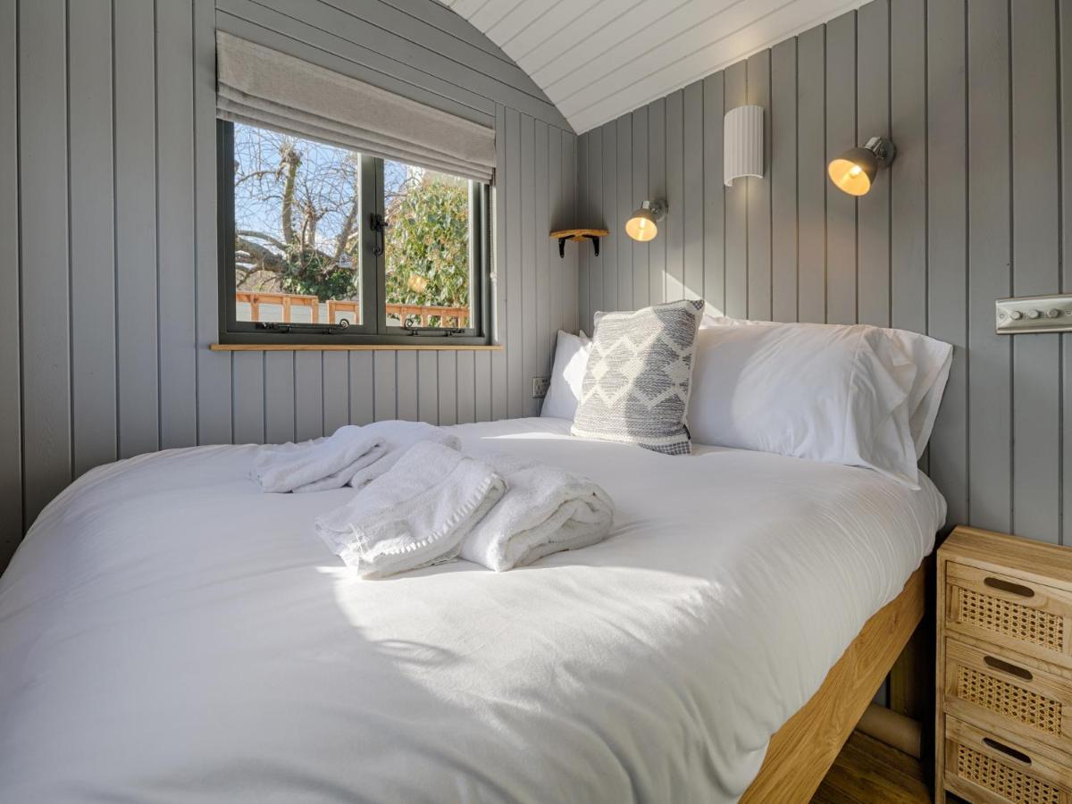 Pass The Keys Whitstable Shepherds Hut Minutes From The Harbour Kültér fotó